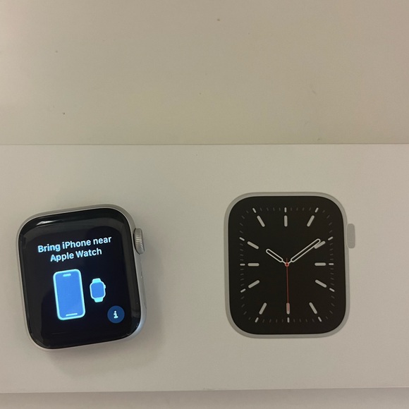 Apple Watch Series Factory reset by Apple Support Worker at